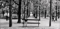 Quiet moment, Jardin du Luxembourg, Paris © 2021 Keith Trumbo