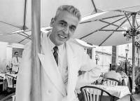 Waiter "Ah, a Minolta CLE",   Rome  © 2021 Keith Trumbo