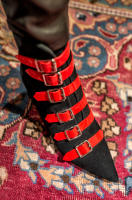 Red straps, London © 2021 England 11.2021