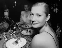 Quiet beauty, NYC © 2000 Keith Trumbo