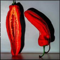 Hot peppers, NYC © 2015 Keith Trumbo