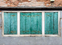 Shutters, Venice © 2025 Keith Trumbo