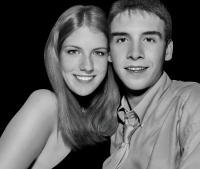 Young couple, Sweet Sixteen, NYC © 2022 Keith Trumbo